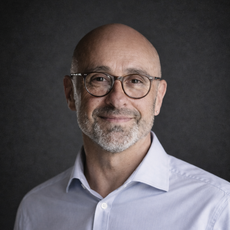 Porträt von Jürgen Karwath, Sprecher der geführten Atemübung